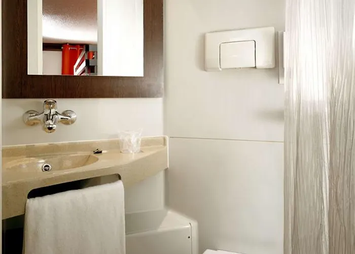 Premiere Classe Ouest - Lomme 2* Лилль