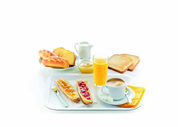 Premiere Classe Ouest - Lomme Отель 2*