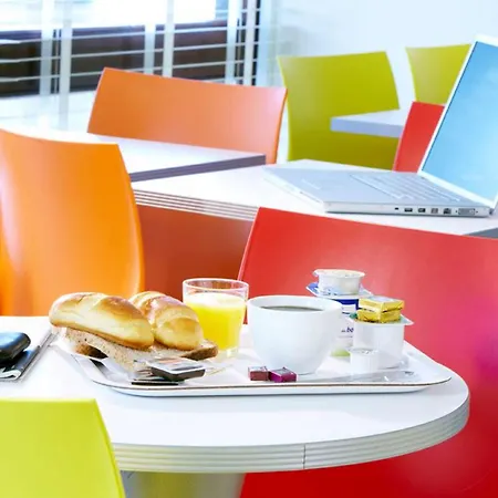 Premiere Classe Ouest - Lomme Hotel