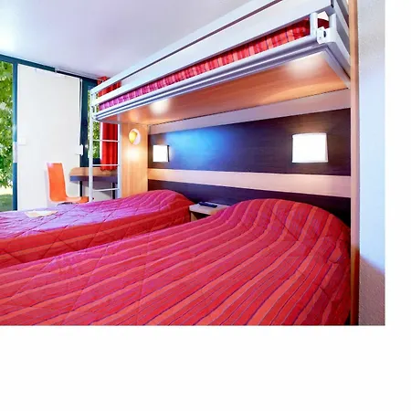 Premiere Classe Ouest - Lomme Hotel 2*