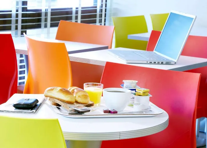 Premiere Classe Ouest - Lomme Hotel