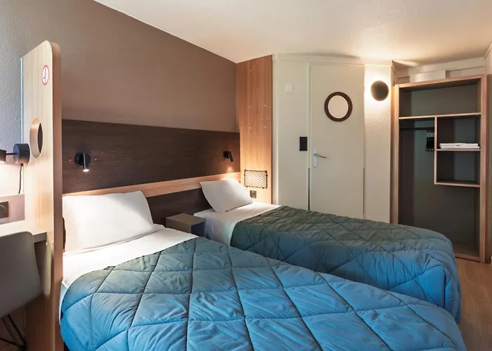 Premiere Classe Ouest - Lomme Hotel